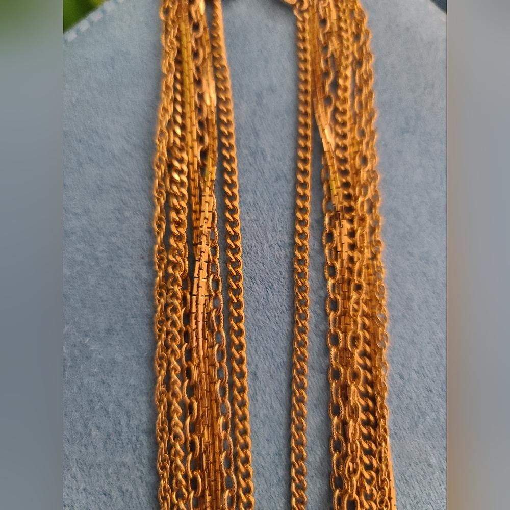 Multistrand Necklace - Picture 4 of 6